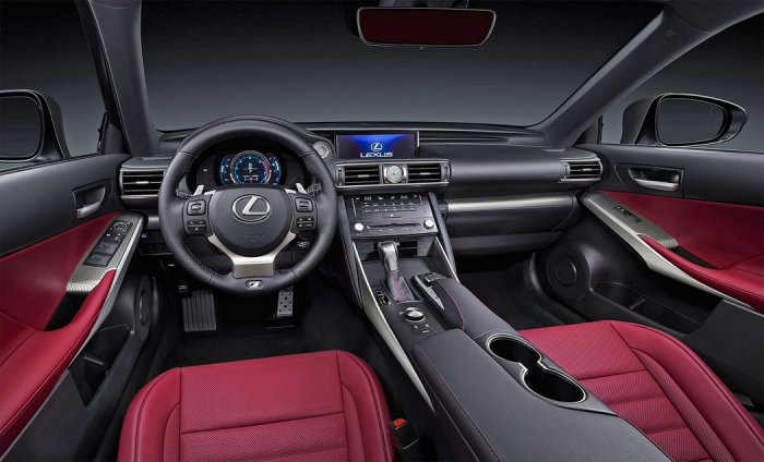 Lexus IS 300h (223 Hp) Hybrid CVT na prodej za 619835 Kč