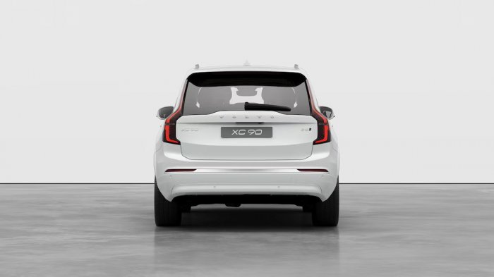 Volvo XC90 B5 (250 Hp) AWD Mild hybrid Aut na operativní leasing za 18894 Kč/měs.