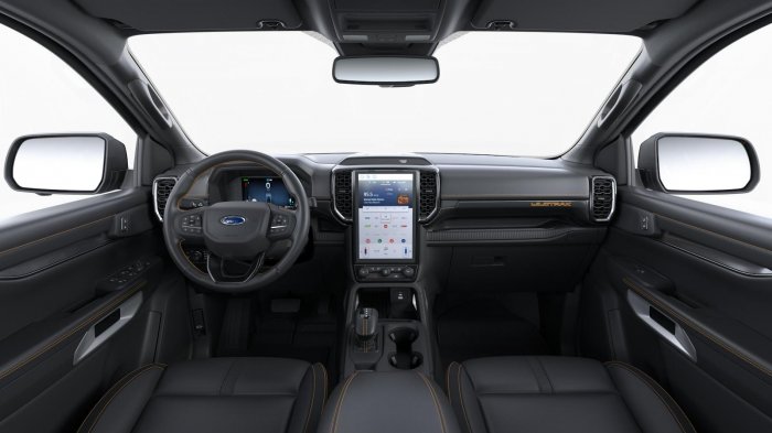 Ford Ranger 2.3 EcoBoost (279 Hp) PHEV e-4WD na operativní leasing za 10263 Kč/měs.
