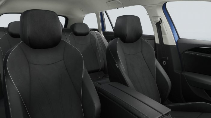 Volkswagen Passat 1,5 TSI PHEV (204 Hp) DSG na operativní leasing za 11863 Kč/měs.