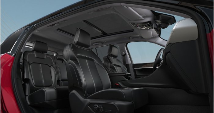 Jeep Grand Cherokee 2.0 Turbo (380 Hp) 4xe AT8 AWD na operativní leasing za 24459 Kč/měs.