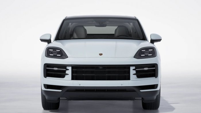 Porsche Cayenne 3.0 V6 (470 Hp) E-Hybrid Tiptronic S na prodej za 2287662 Kč