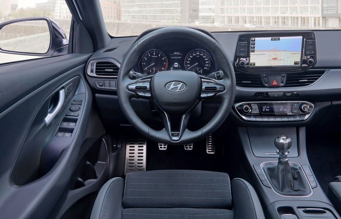 Hyundai i30 N Performance 2.0 T-GDI (275 Hp) na prodej za 610744 Kč