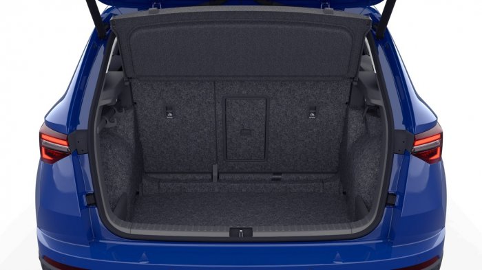 Škoda Karoq 1.5 TSI (150 Hp) DSG na operativní leasing za 6580 Kč/měs.