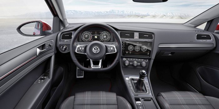 Volkswagen Golf 1.4 TSI (125 Hp) BMT na operativní leasing za 6146 Kč/měs.