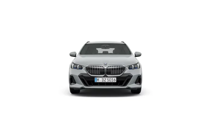 BMW Řada 5 540d (303 Hp) xDrive na operativní leasing za 15199 Kč/měs.