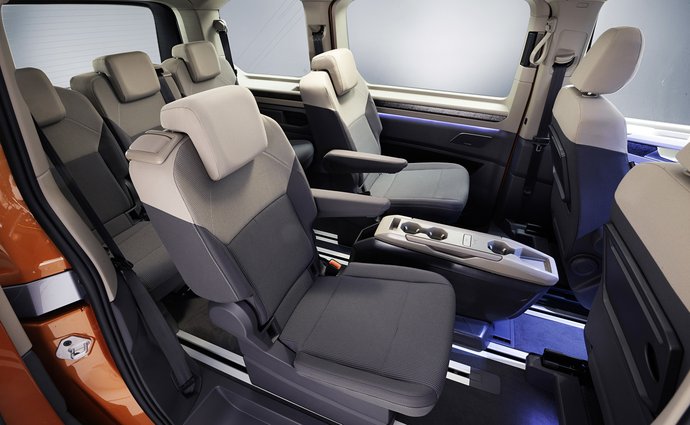 Volkswagen Multivan 2.0 TSI (204 Hp) DSG na operativní leasing za 32509 Kč/měs.