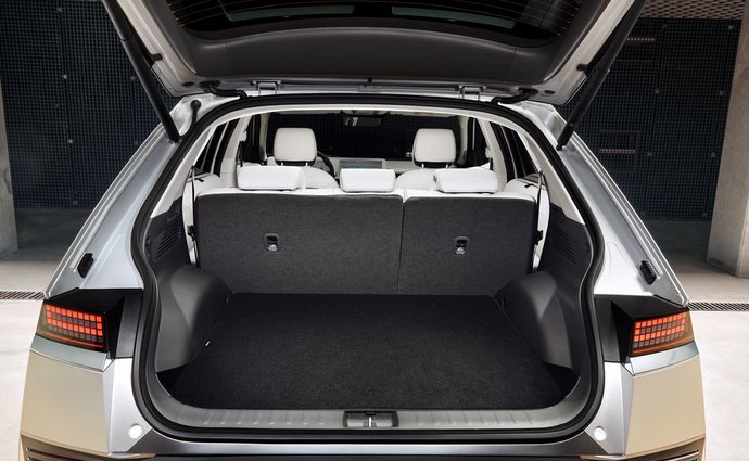 Hyundai IONIQ 5 ECO 58 kWh (170 Hp) na prodej za 999992 Kč