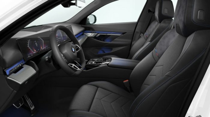 BMW Řada 5 540d (303 Hp) xDrive na operativní leasing za 21027 Kč/měs.