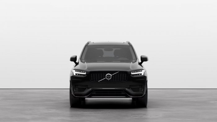 Volvo XC90 T8 eAWD (455 Hp) Plug-in hybrid na operativní leasing za 20435 Kč/měs.