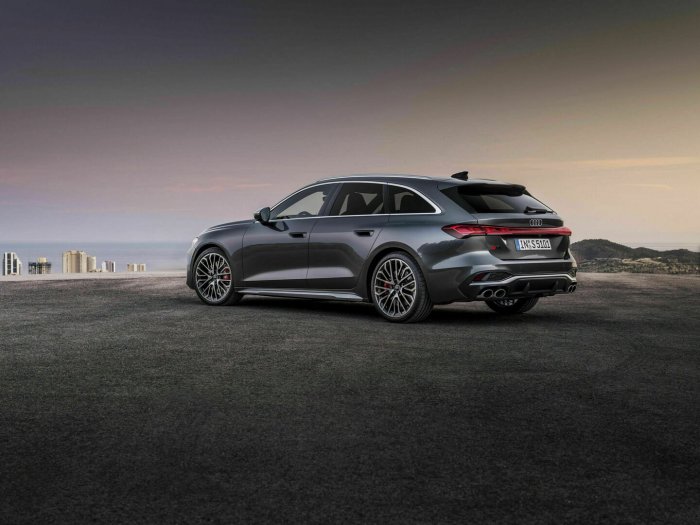 Audi S5 3.0 TFSI (367 Hp) quattro S-tronic na prodej za 1446719 Kč