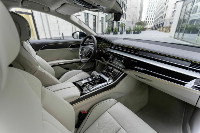 Audi A8 50 TDI V6 (286 Hp) Mild Hybrid quattro tiptronic na prodej za 2006336 Kč