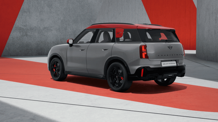 Mini Countryman Countryman 2.0 (300 Hp) ALL4 na operativní leasing za 11589 Kč/měs.