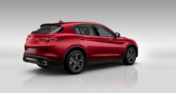 Alfa Romeo Stelvio 2.2 JTDm (160 Hp) AT8 na operativní leasing za 14922 Kč/měs.