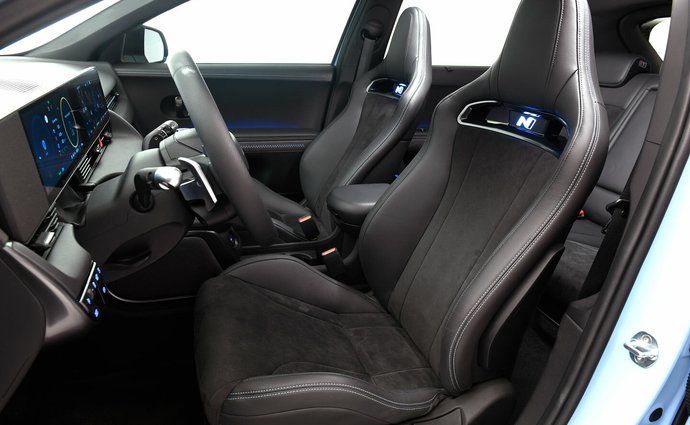 Hyundai IONIQ 5 N N 84 kWh (650 Hp) AWD na prodej za 1520653 Kč