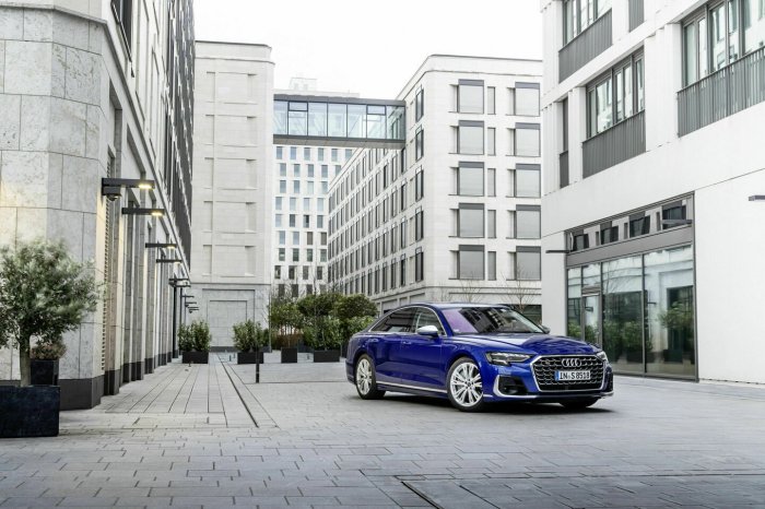 Audi S8 4.0 TFSI V8 (571 Hp) Mild Hybrid quattro tiptronic na prodej za 3247545 Kč
