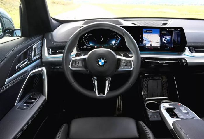 BMW X1 18i (136 Hp) sDrive Steptronic na operativní leasing za 15003 Kč/měs.