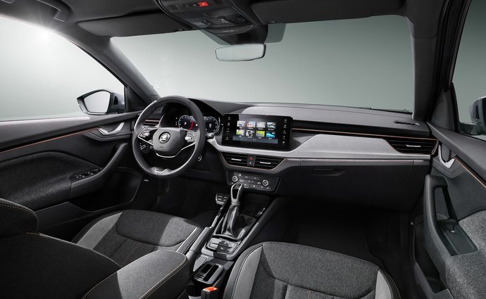 Škoda Scala 1,0 TSI (115 Hp)  7-DSG na operativní leasing za 5801 Kč/měs.