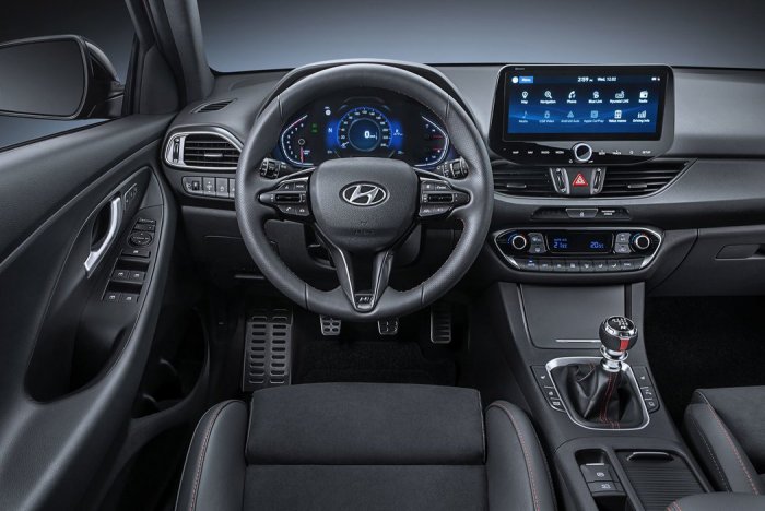 Hyundai i30 1.6 CRDi (136 Hp) Mild Hybrid DCT na prodej za 442149 Kč