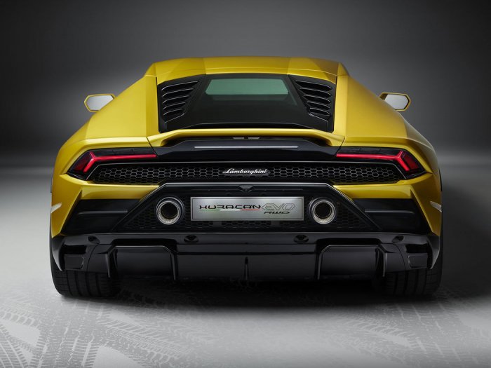 Lamborghini Huracan 5.2 V10 (640 Hp) 4WD Automatic na prodej za 4580645 Kč
