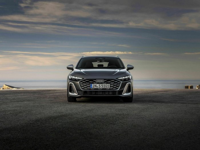 Audi S5 3.0 TFSI (367 Hp) quattro S-tronic na prodej za 1446719 Kč