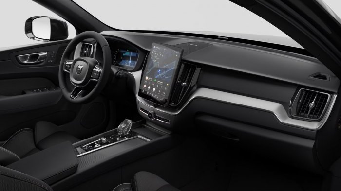 Volvo XC60 2.0 B5 (250 Hp) AWD na operativní leasing za 12988 Kč/měs.
