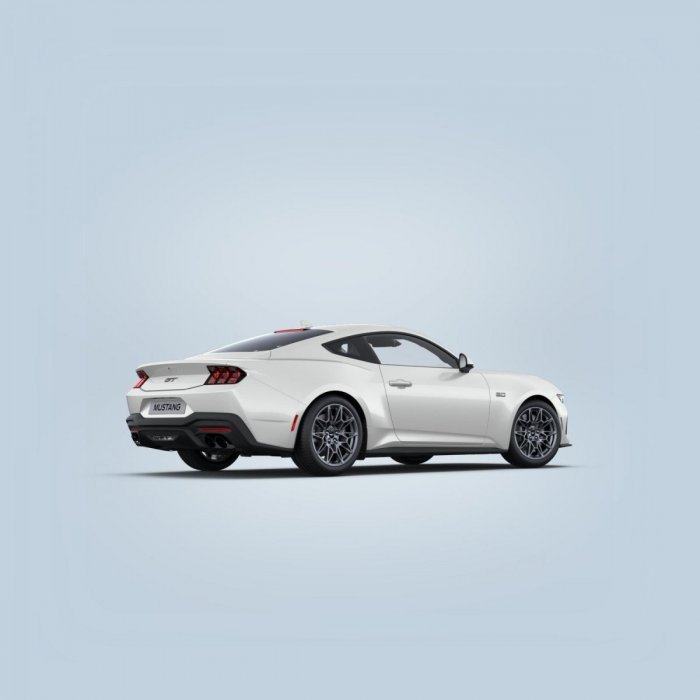 Ford Mustang GT 5.0 V8 (446 Hp) SelectShift na operativní leasing za 20712 Kč/měs.