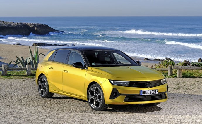 Opel Astra 1.2 Turbo (130 Hp) na prodej za 449587 Kč