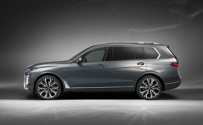 BMW X7 40d (352 Hp) Mild Hybrid xDrive Steptronic na prodej za 2125840 Kč