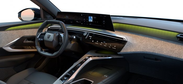 Peugeot 5008 145 (145 Hp) e-DCS6 na operativní leasing za 10404 Kč/měs.
