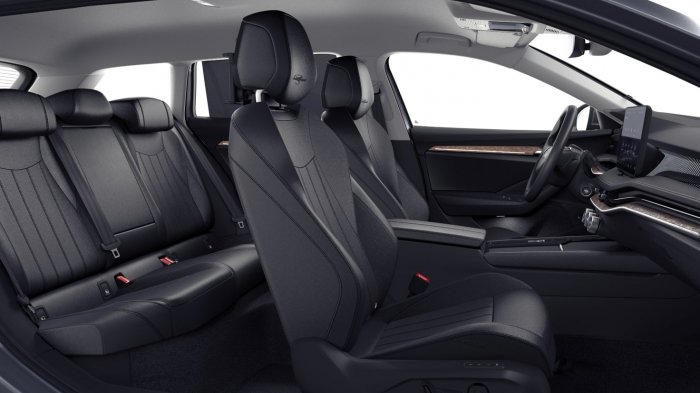 Škoda Superb 2,0 TDI (191 Hp) 4x4 na operativní leasing za 11876 Kč/měs.