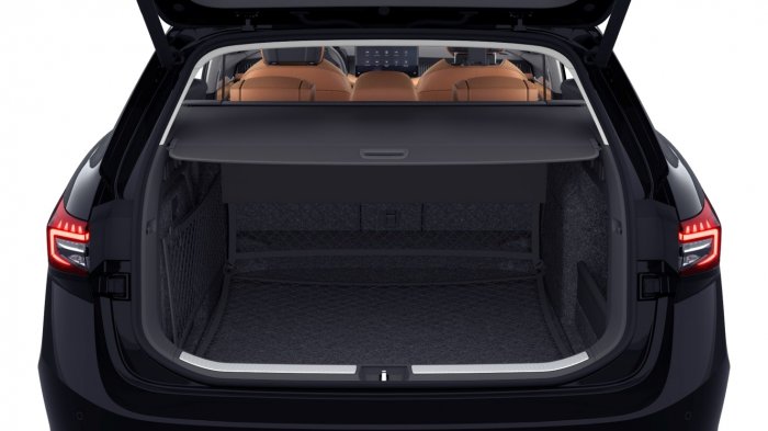 Škoda Superb 2,0 TDI (148 Hp) DSG na operativní leasing za 10699 Kč/měs.