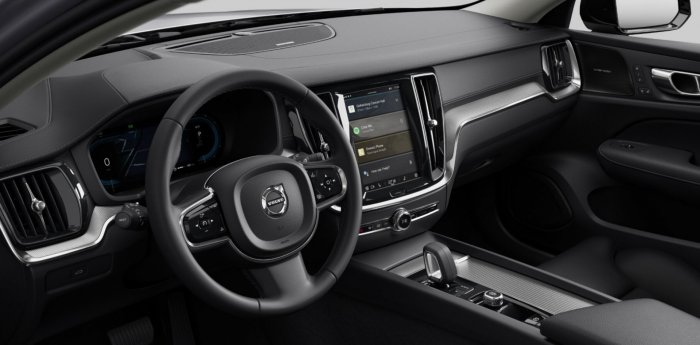 Volvo V60 2.0 B4 (197 Hp) Mild Hybrid Automatic na operativní leasing za 8799 Kč/měs.