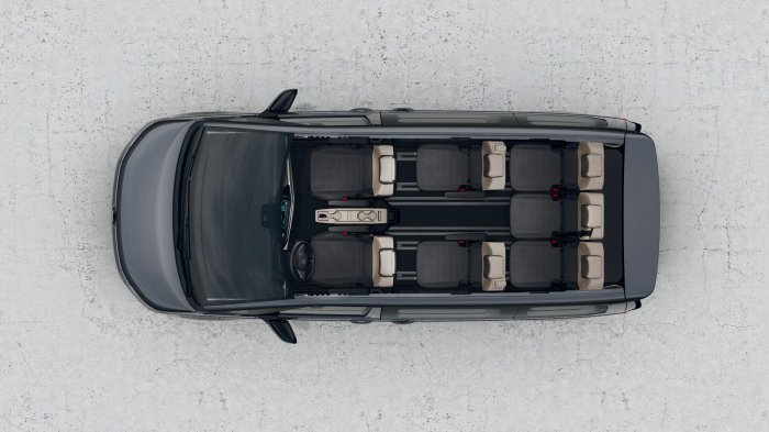 Volkswagen Multivan 2.0 TSI (204 Hp) DSG7 na operativní leasing za 16999 Kč/měs.