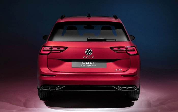 Volkswagen Golf 1.5 eTSI (150 Hp) Mild Hybrid DSG na prodej za 568938 Kč