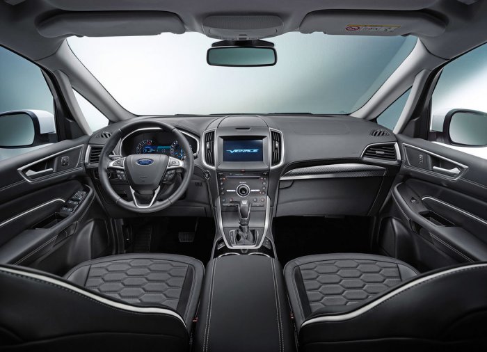 Ford S-MAX 2.0 TDCi (150 Hp) Automatic S&S na prodej za 528099 Kč