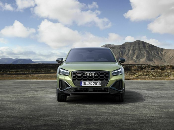 Audi SQ2 2.0 TFSI (300 Hp) quattro S tronic na prodej za 978769 Kč