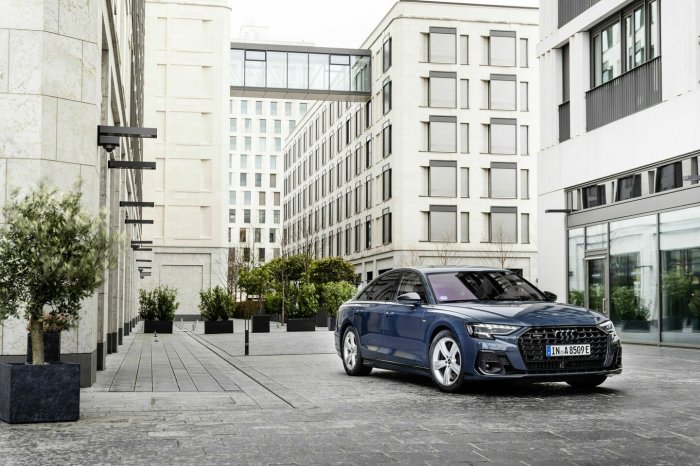 Audi A8 60 TFSI e (340 Hp) quattro na prodej za 2272485 Kč