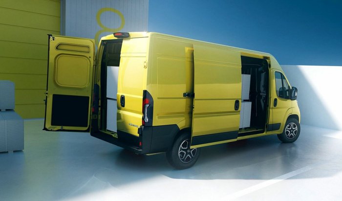 Opel Movano 2.2 CDTi (140 Hp) 6 st. man. na operativní leasing za 8052 Kč/měs.