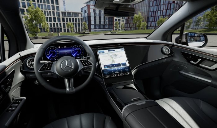 Mercedes-Benz EQE SUV EQE 300 (245 Hp) Electric Art Edition na operativní leasing za 23471 Kč/měs.