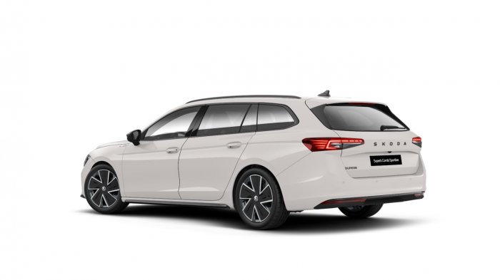 Škoda Superb 1,5 TSI m-HEV (148 Hp) DSG na operativní leasing za 9121 Kč/měs.