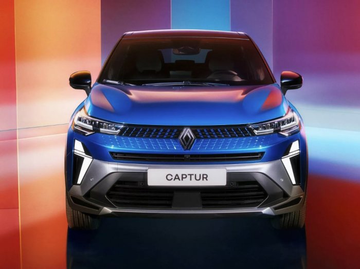 Renault Captur Mild hybrid 140 1.3 (140 Hp) na operativní leasing za 6938 Kč/měs.