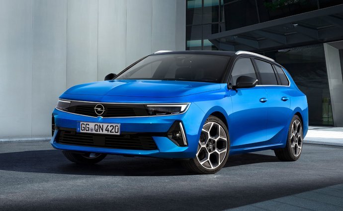 Opel Astra 54 kWh (156 Hp) Electric na operativní leasing za 9098 Kč/měs.
