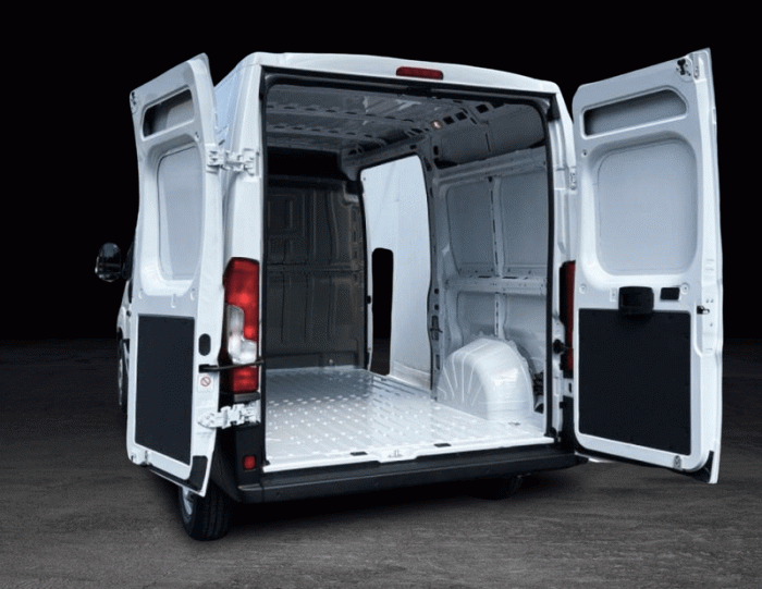 Opel Movano 2.2 CDTi (140 Hp) 6 st. manual na operativní leasing za 8785 Kč/měs.