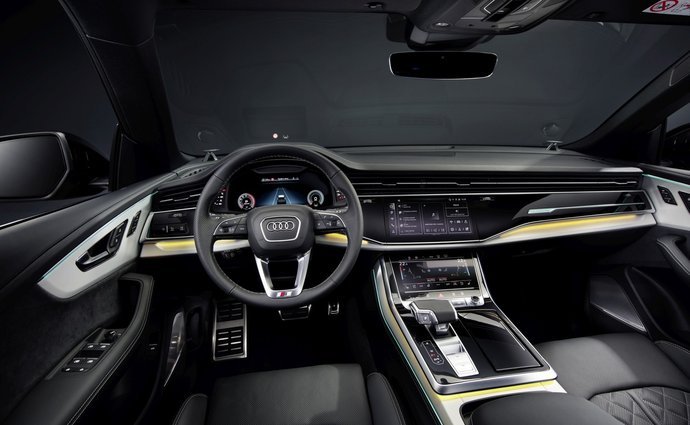 Audi Q8 50 TDI quattro Mild hybrid (286 Hp) Tiptronic 8st. na operativní leasing za 26355 Kč/měs.
