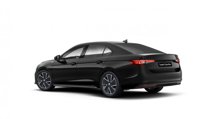 Škoda Superb 2,0 TDI (191 Hp) 4x4 na operativní leasing za 12082 Kč/měs.