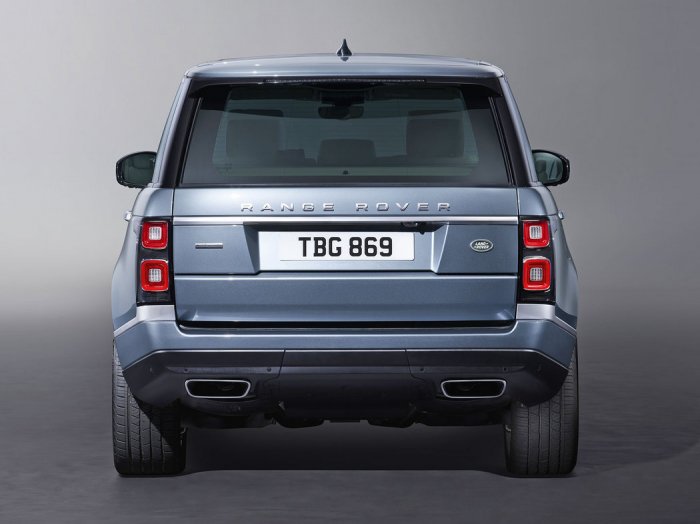 Land Rover Range Rover 3.0 D300 (301 Hp) Mild Hybrid AWD Automatic na operativní leasing za 44979 Kč/měs.