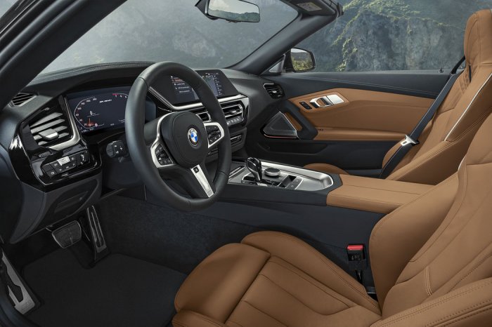 BMW Z4 30i (258 Hp) sDrive Steptronic na operativní leasing za 24421 Kč/měs.
