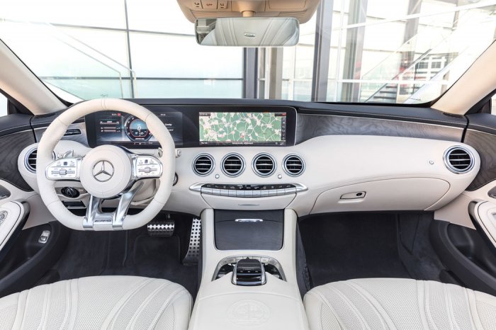 Mercedes-Benz Třída S S 560 (469 Hp) G-TRONIC na prodej za 3086600 Kč