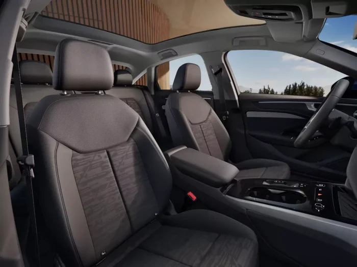 Audi A6 2.0 TDI (204 Hp) quattro S tronic na operativní leasing za 18680 Kč/měs.